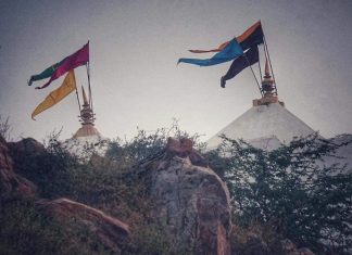 Govardhan Parikrama ka Mahatva Shri Govardhan Parvat Darshan Govardhan