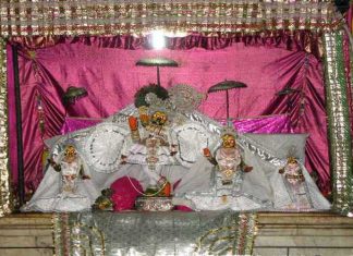 Thaakur Shree Madan Mohan Jee Aur Gujaree Ka Prem Sri Madan Mohan Temple Vrindavan