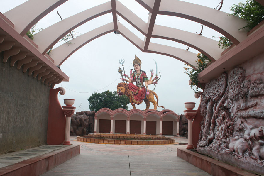 Maa Vaishno Devi Temple Vrindavan