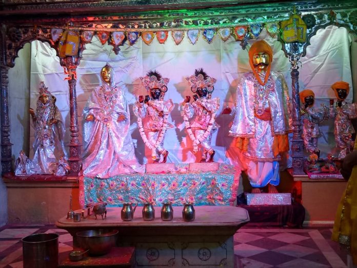 Nand Parivar Darshan Nandgoan Mathura Nand Parivar Darshan Nandgoan Mathura