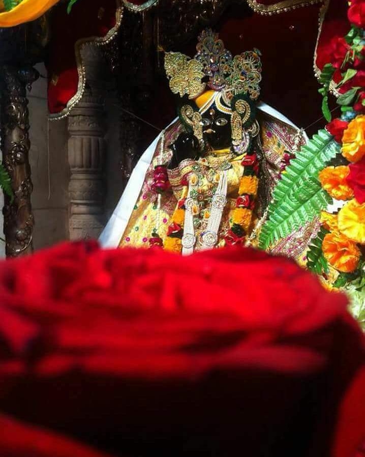 Bhagwan Shri Banke Bihari Ji Darshan Vrindavan