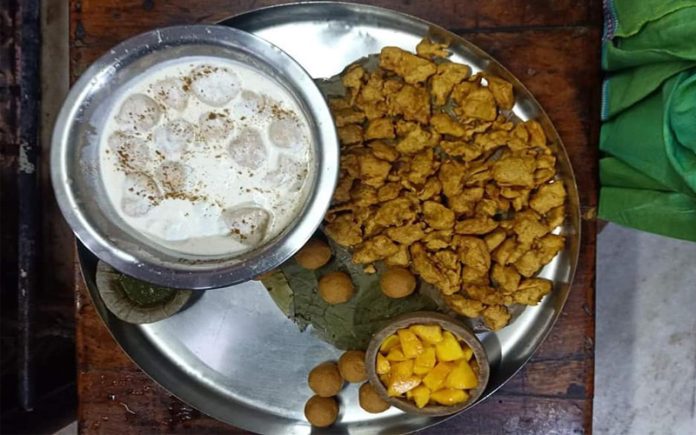 Shri Banke Bihari Ji Baal Bhog Seva