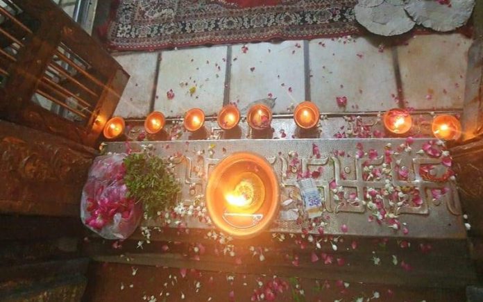 Shri Banke Bihari Ji Chaukhat Pujan Seva