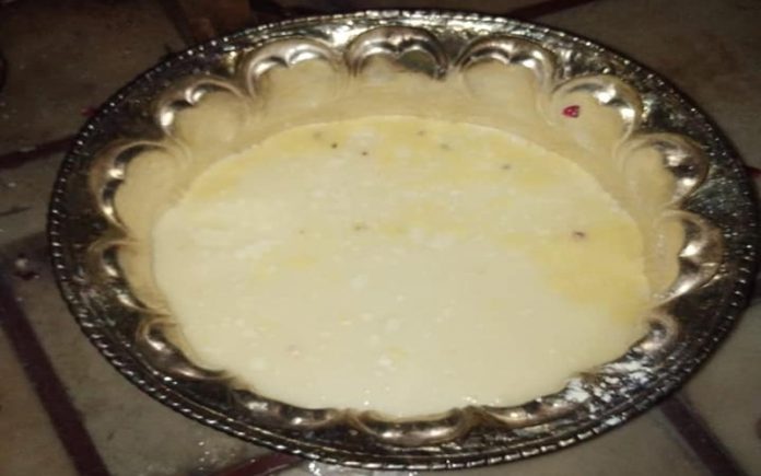Shri Banke Bihari Ji Doodh Bhog Seva