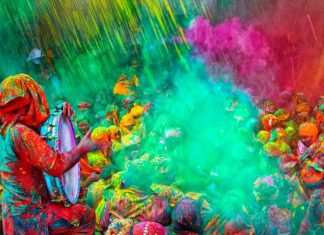 Rang Dalhe Do Mat Holi Bhajan Mp3 Download: Rang Dalhe Do Mat Free Mp3
