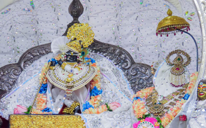 Sharad Purnima Darshan Bhagwan Shri Radha Raman Ji