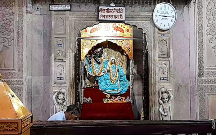 Shri Kushal Bihari Ji Darshan Barshan Shri Kushal Bihari Ji Darshan Barshan