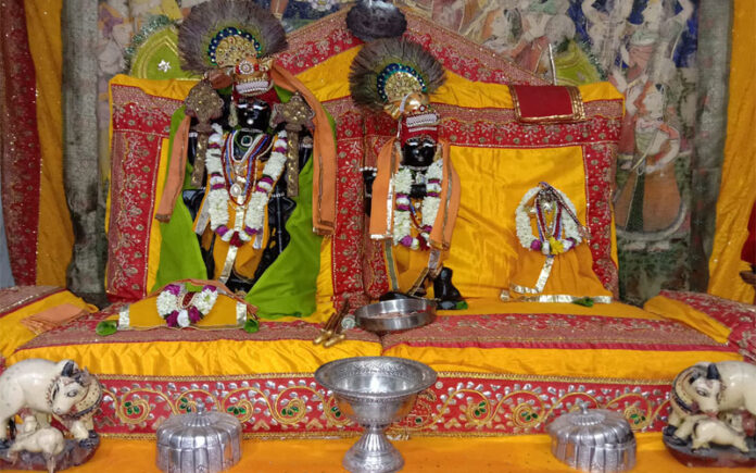 Shri Gokulnath Ji Temple Gokul Shri Gokulnath Ji Temple Gokul
