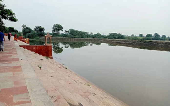 Deh Kund Ke Darshan